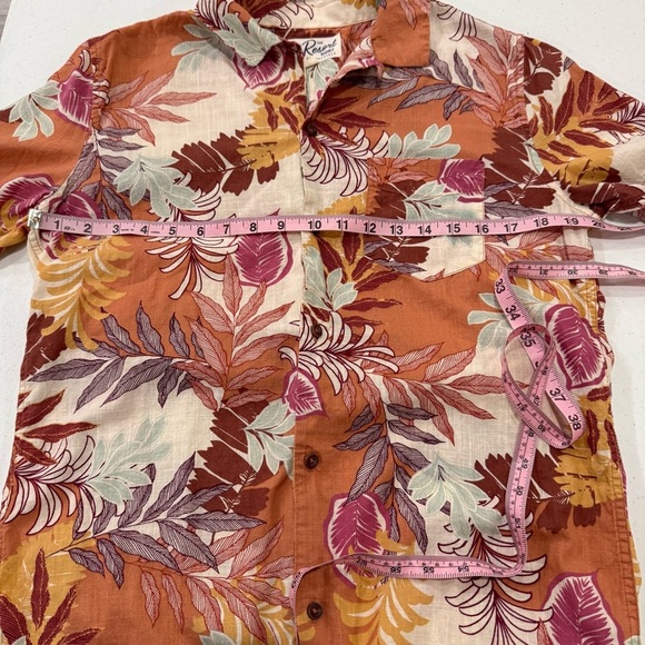 Aeropostale “The Resort Shirt” Orange/Gold Floral/Fauna Cotton Men’s Size Small - Picture 3 of 9